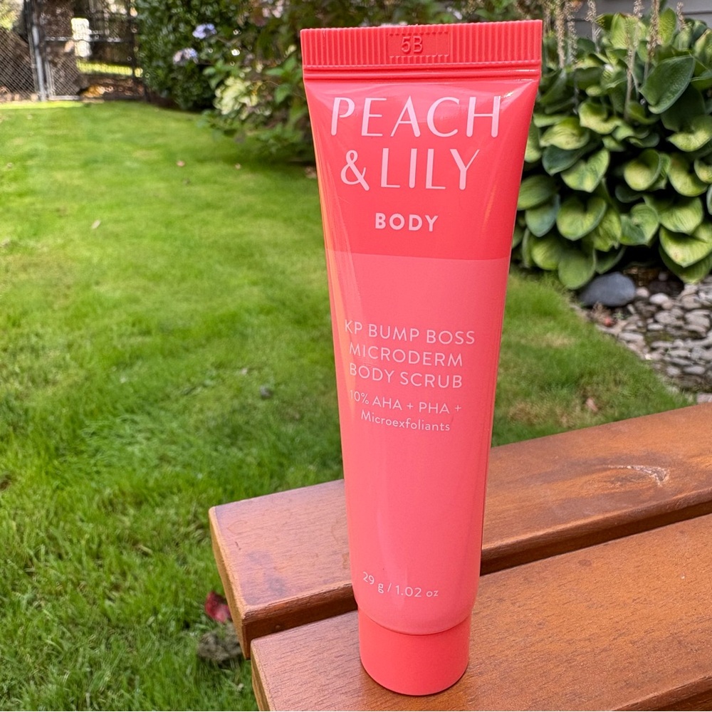 PEACH & LILY KP Bump Boss Microderm Body Scrub Cleanse & Soften Skin Sample